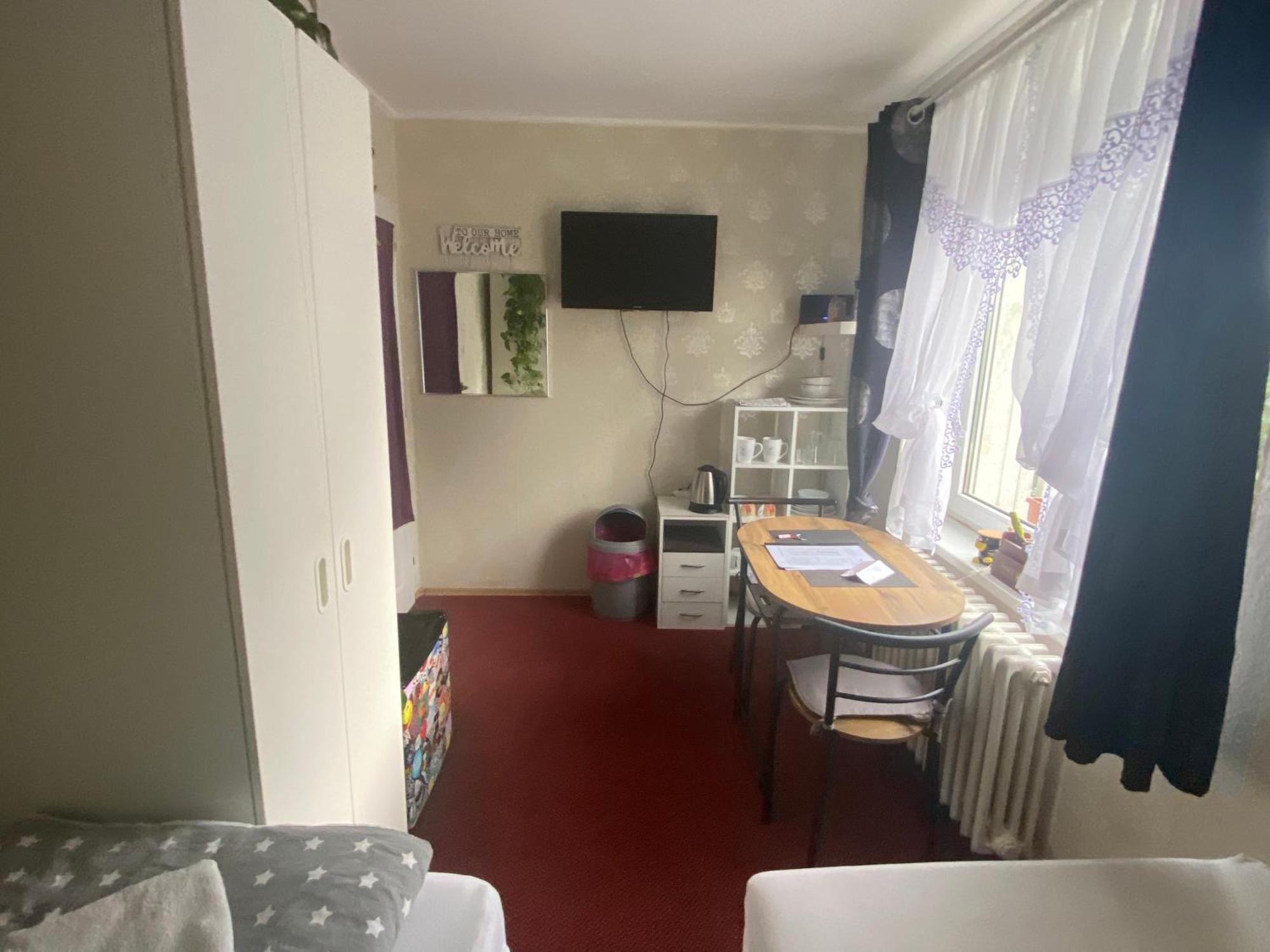 Homestay U Hanky Zdiby Esterno foto